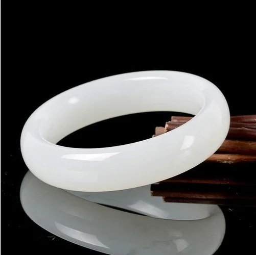 Men Accessories For Hand - ของแท้หยกสีขาวธรรมชาติสร้อยข้อมือกำไลข้อมือ Charm เครื่องประดับอัญมณีแฟชั่นอุปกรณ์เสริมมือแกะสลัก Lucky Amulet ของขวัญของเธอผู้ชาย